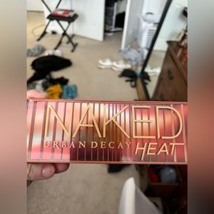 urban decay naked heat palette